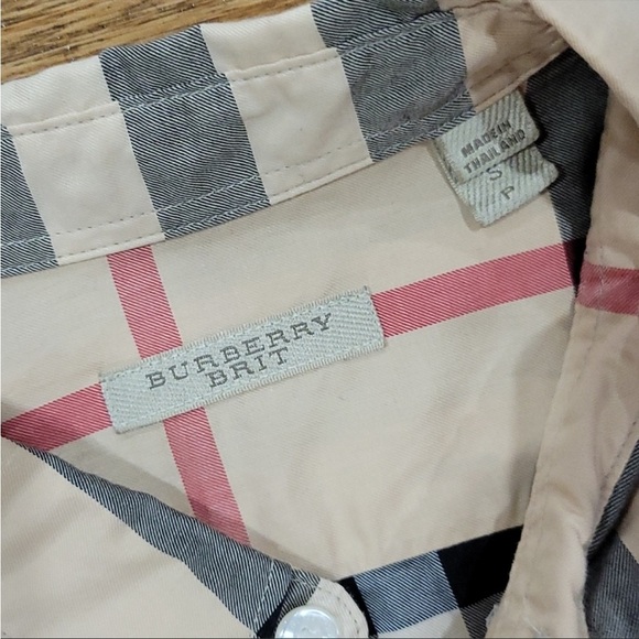 Burberry brit button down Size S original cream color - Picture 2 of 2